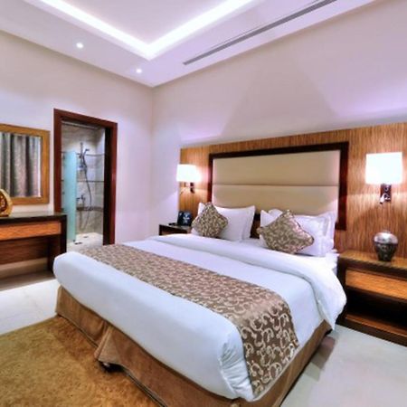 Auris Al Fanar Suites Riadh Exterior foto